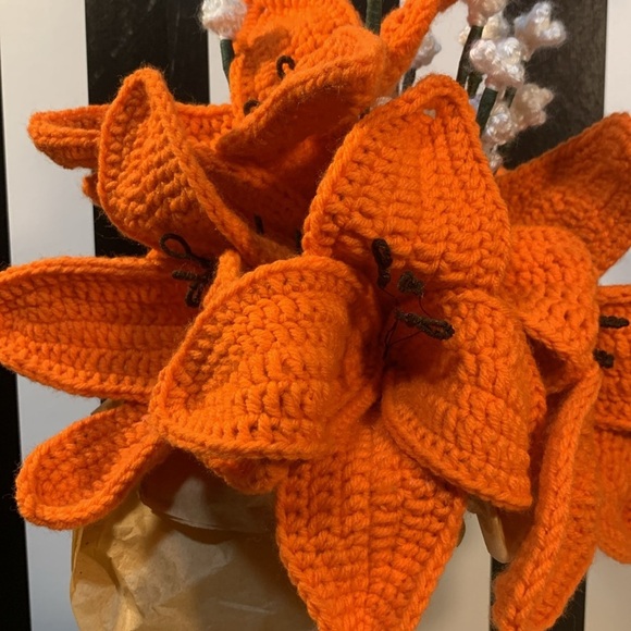 Handmade Crochet Forever Bouquet of Tiger Lilies Great Gift Unique Home Decor - Picture 8 of 17